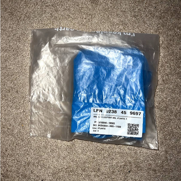 New Fabletics Ella Sculptknit Criss-Cross Back Atlantis Sports Bra size S - Picture 7 of 7